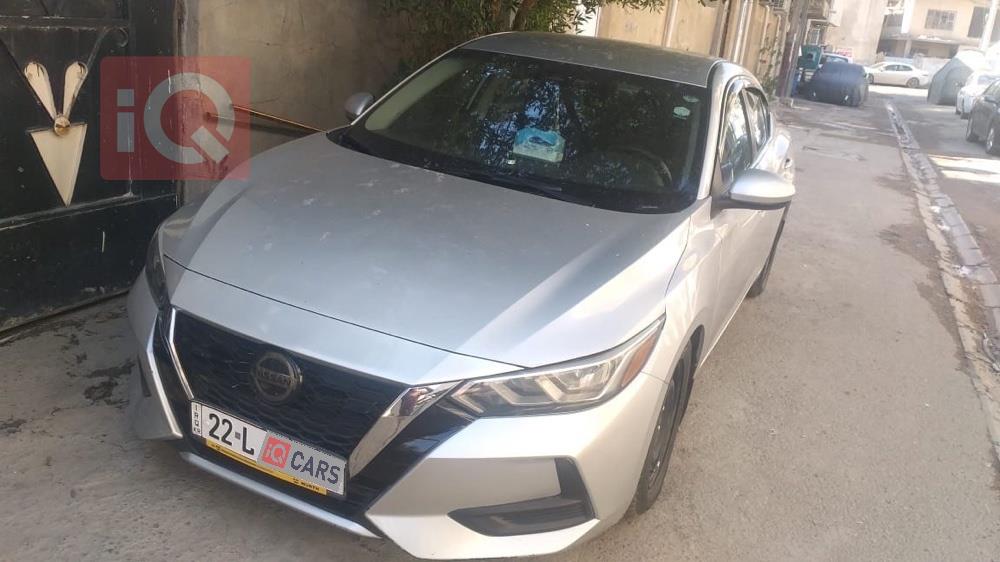 نيسان سنترا